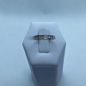 14k white gold Diamond baguette band